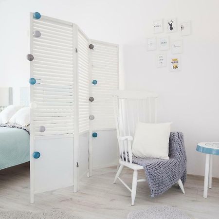 Apartament Blekitny | Chill And The City Apartments Danzica Esterno foto